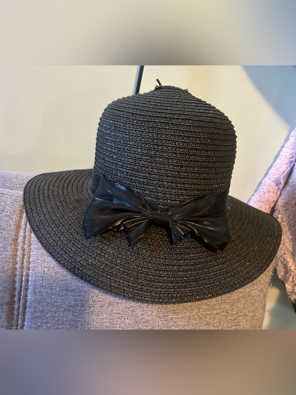 Women's Black Straw Sun Hat with Bow Accent